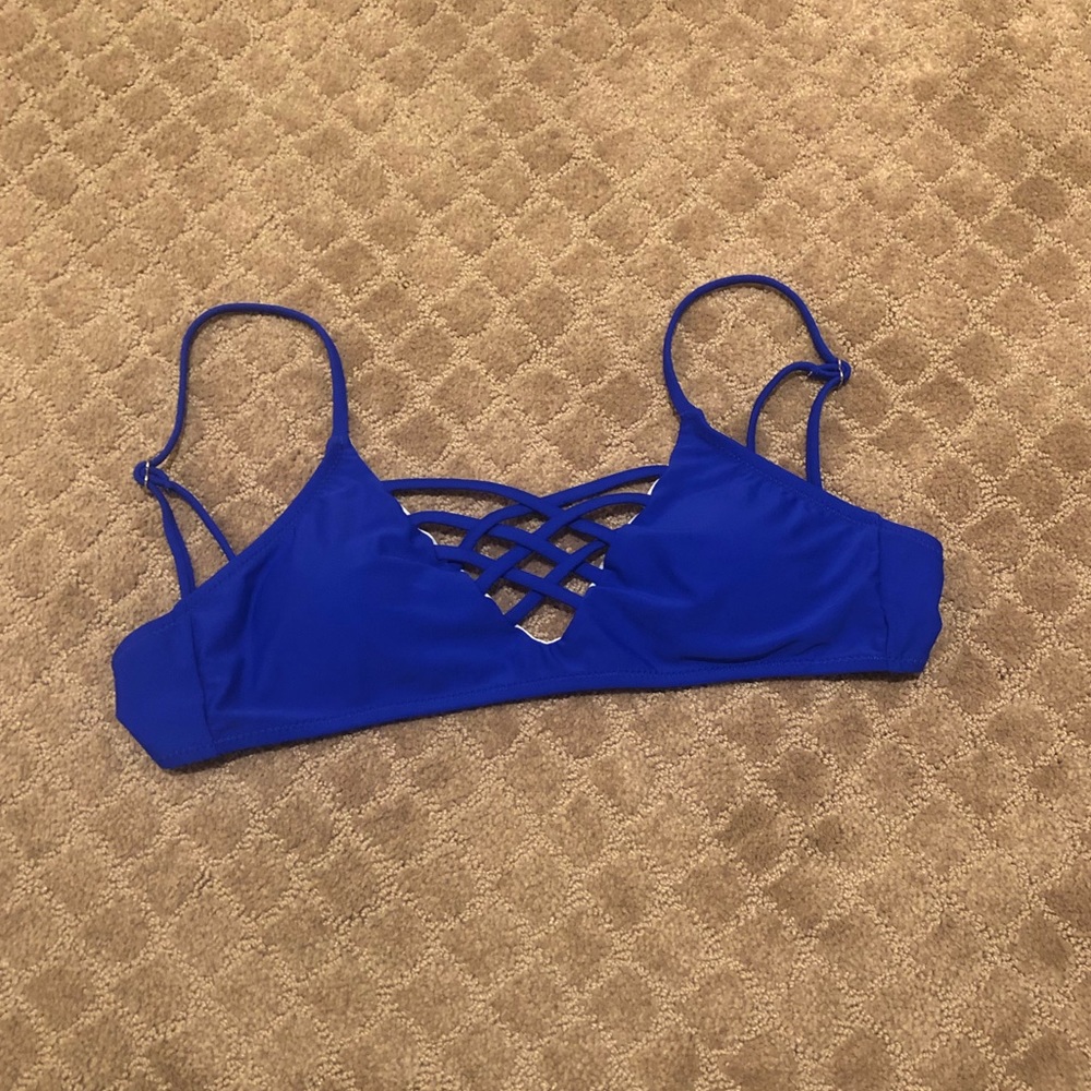 SHEIN Strappy Bikini top